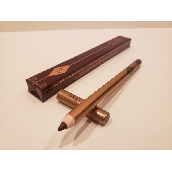 Charlotte Tilbury ~ Lip Cheat Re-Shape & Re-Size Lip Liner~