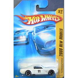Hot Wheels 2008 027 New Models # 27 Ford Mustang Fastback White 1:64 Scale