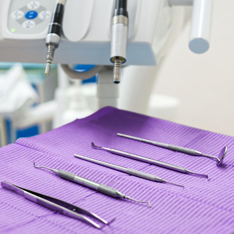 125 Pcs Purple Dental Bibs Disposable Tattoo Bibs Sheets, 3