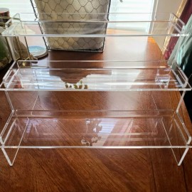 Meteou Acrylic Display Risers, 9.5'' Perfume Organizer Clear Riser  9.5x6 inch