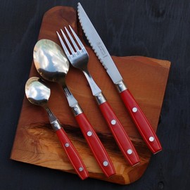 Bistro Cutlery, New Year Special Set, Filet Collection, Made in France, NERON ROUGE Rouge, Red, Set of 4, Dishwasher Safe, Stylish Cutlery Set