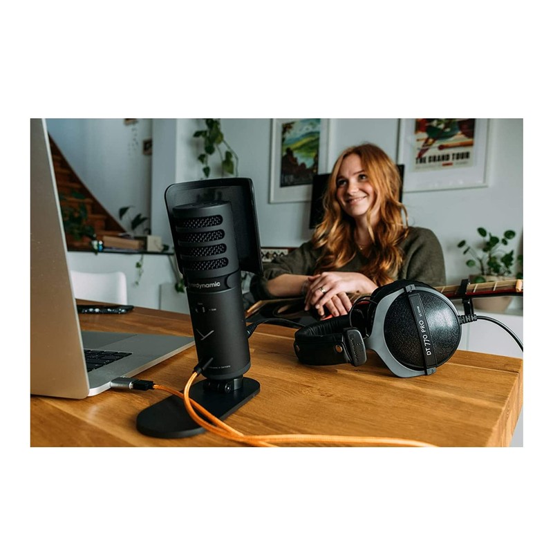 beyerdynamic DT 770 PRO Studio Headphones - 32 Ohm