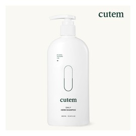 Qtem Hypoallergenic, Mildly Acidic Herbal Shampoo Daily Herbal Shampoo 300ml / 큐템 저자극미산성허브샴푸 데일리 허브샴푸 300ml