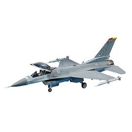 Tamiya 1/72 F-16 CJ Fighting Falcon Kit