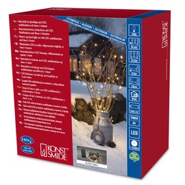 Konstsmide 3733-100 LED Lichterkette / für Außen (IP44) / Batteriebetrieben: 4xD 1.5V (exkl.) / 6h-Timer / mit 8 Funktionen, Steuergerät und Memoryfunktion / 240 Dioden / schwarzes Kabel, Warmweiß
