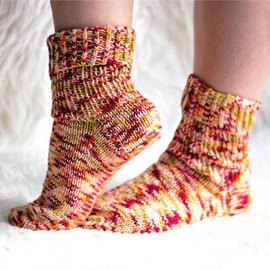 myboshi Dallas Knitting Set for Advanced Users, Includes mysocks Pixel Sock Wool, Needles, Instructions, Label, 75% Virgin Wool, 25% Polyamide, Orange (Spark) with Needle Set