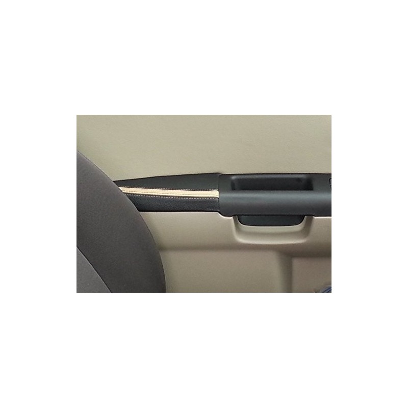 Kia Soul 2009 13 Turarm Rest Cover for Installing Redlineg