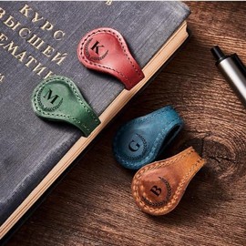 Marcapáginas magnético personalizado de cuero, 26 letras con iniciales personalizadas, marcadores de libro multifuncionales, lindos y significativos, 
