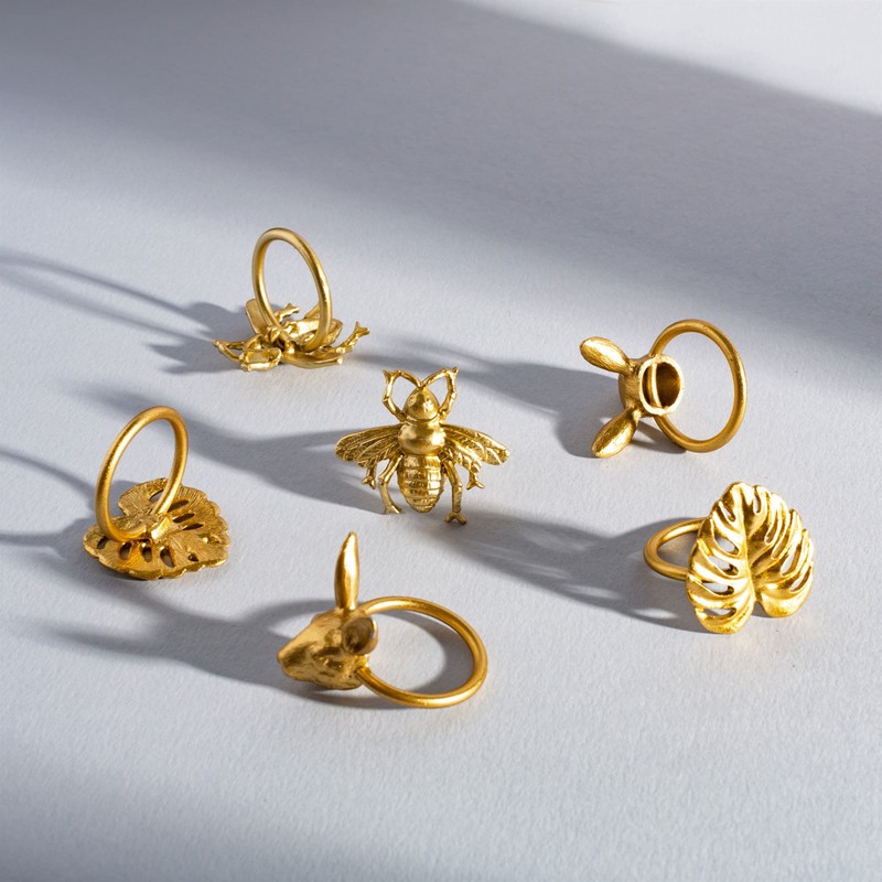 Sass & Belle Gold Bee Napkin Ring - Set Of