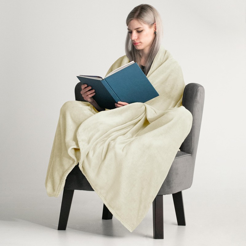 DecoKing Cuddly Microfiber Blanket Bedspread Fleece Faux Fur Blanket Fluffy