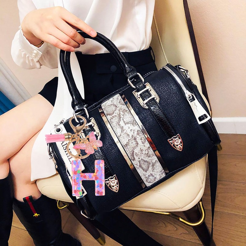 YPYMOD Lnitialen Keyring Tassel Butterfly Sequins Love Letter Keyring, Pink,