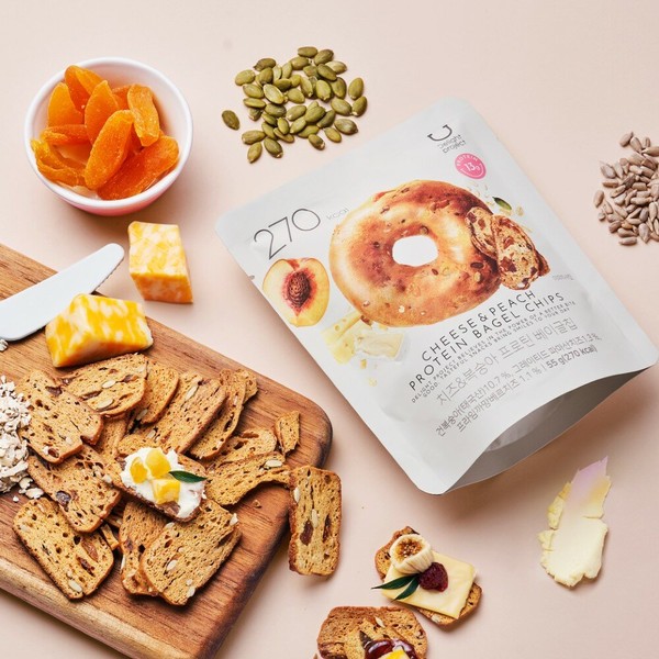 Delight project Cheese & Peach Protein Bagel Chips  - Delight project Cheese & Peach