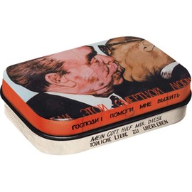 Nostalgic-Art 81239 Berlin City Style Bruderkiss Pill Box