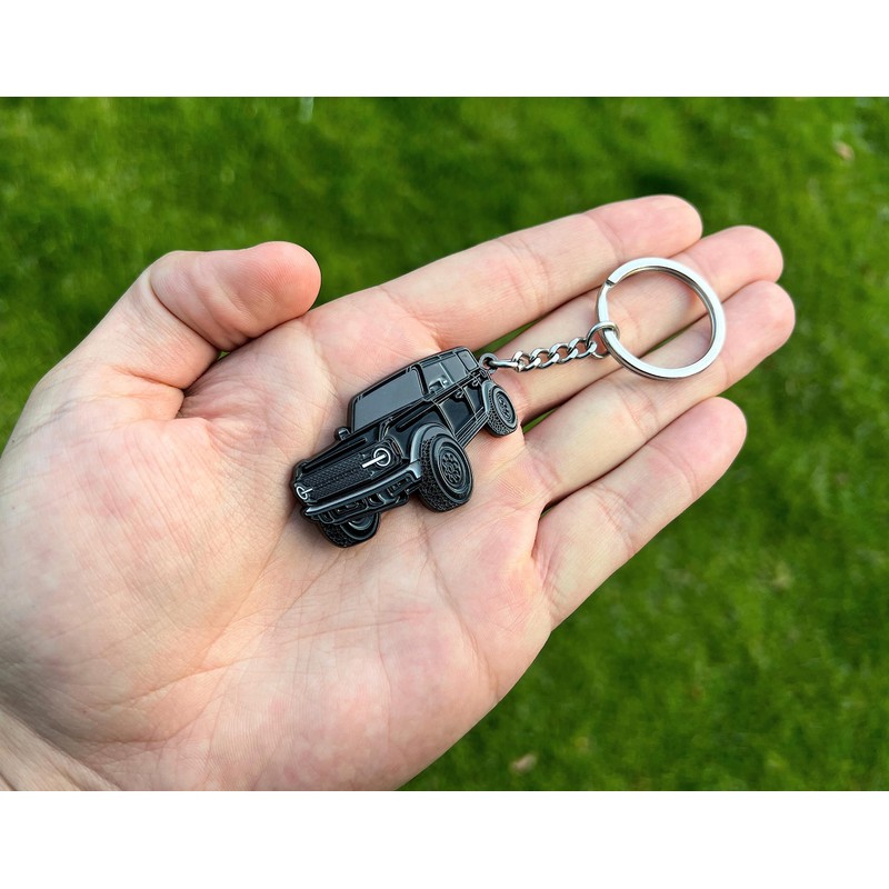 FOUR WHEEL BEAST Bronco Keychain Accessories 4 door key chain