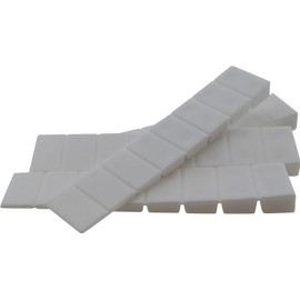 Rikama - 10 White Plastic Furniture Wedges, 7 Predetermined Breaking Points, Adjusting Wedges, Wheel Chocks, Mounting Wedges (White, Pack of 10)
