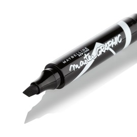 Maybelline New York Eyeliner Master Graphic Liner Black/Contour Pencil Black with Triangle Tip for a Graphic Look 1 x 1 ml