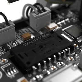 ENDGAME GEAR OP1 8k v2 Dark Frost – eSports Gaming Mouse with Cable, 30K DPI Optical Sensor, 8000Hz Polling, Hot-Swappable Switches & Claw-Grip Design