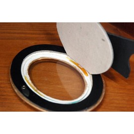 white mini frame oval