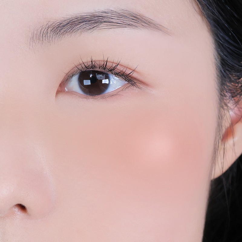 LUNA Glow Layer Blur Cheek 8.5g - 02 Cloudy Beige