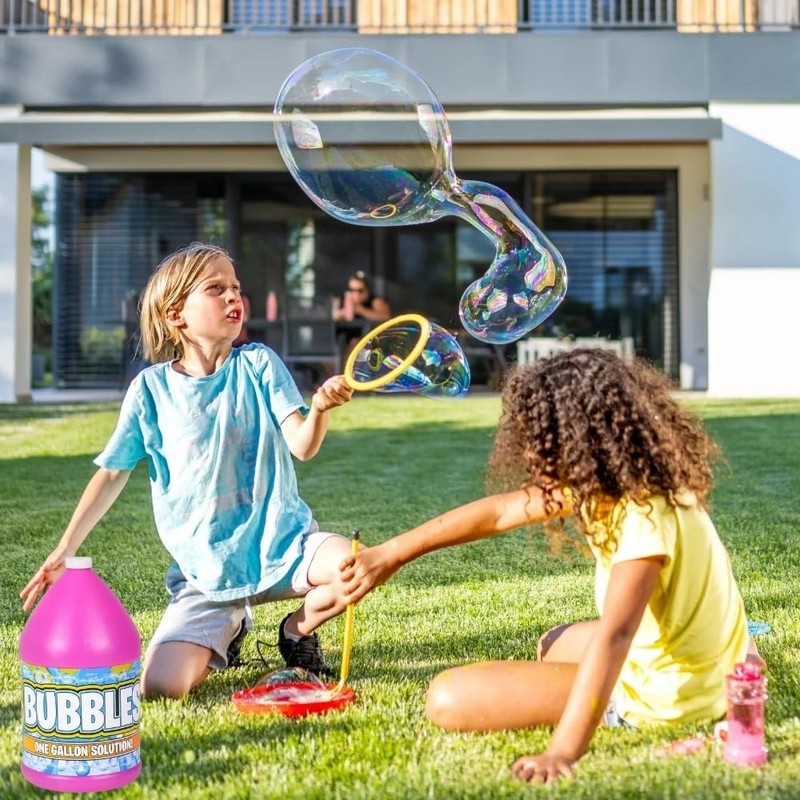 Rhode Island Novelty Bubble Solution, 1 Gallon