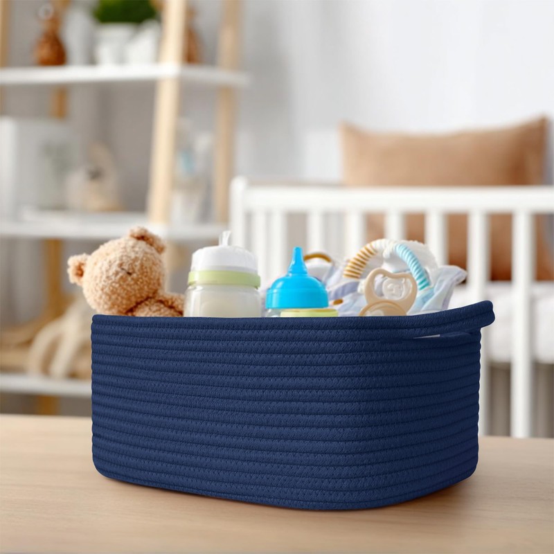 WILLITAT Cute Blue Woven Basket, Empty Gift Basket for Christmas,