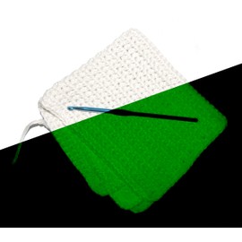 Fingering Weight Glow-in-The-Dark 4-ply Yarn