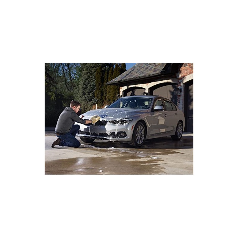 WeatherTech TechCare Wash Mitt - Gentle Mitt-Style Cleaning Applicator