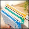 White Fang SY002 Bookmark, Cute Chuck Zipper, 3D, Sticky Notes,