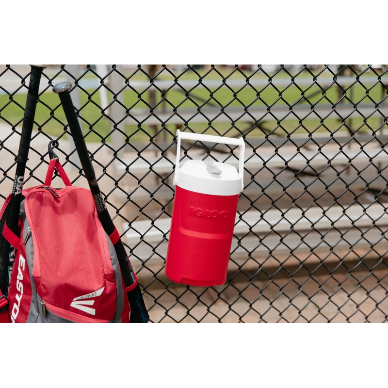 IGLOO Laguna Red Star Drinks Dispenser, Insulated Water Container 3.8