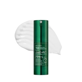 VT COSMETICS Pro Cica Reedle Shot Serum 700 30ml  Anti-aging serum with CICA REEDLE Technology, Centella Asiatica Exosomes and Triple Hyaluronic Acid 