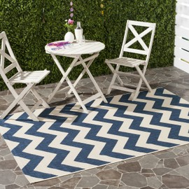 Safavieh Courtyard Collection CY6244 Chevron Indoor/ Outdoor Area Rug, 4' x 5'7", Navy / Beige