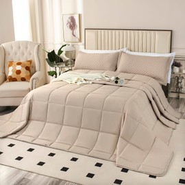 SOULOOOE Oversized California King Comforter Set 120x120, Extra Large King Size Quilts 3 Pieces Lightweight Reversible Down Alternative Comforter for All Season with 8 Corner Tabs Beige