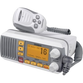 Uniden UM435 Advanced Fixed Mount VHF Marine Radio, All USA/International/Canadian Marine Channels Including New 4-Digit, CDN “B” Channels, 1 Watt/25 Watt Power, Waterproof IPX8 Submersible, White