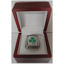 Kevin Garnett - 2008 Boston Celtics Championship Ring With Wooden Display Box