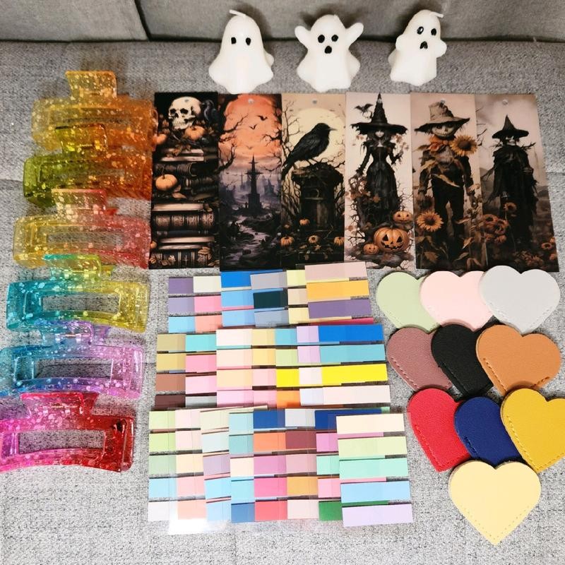 Mystery Bookish Bundle - Quantity: 15