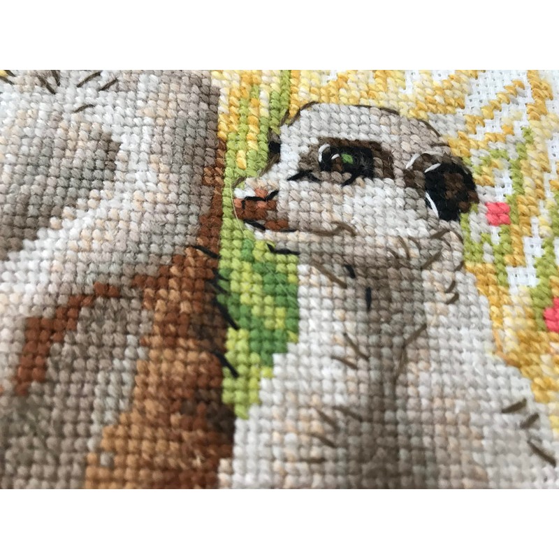 Riolis 1761 - Meerkats - Cross Stitch Kit 9¾" x