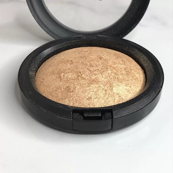 MAC Cosmetics x Alexander McQueen Fall 07 Mineralize Skinfinish NEW