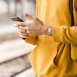 Oneress Secure Type 1 Bracelet, Exquisite Stainless Steel Medical Bracelet for Women and Men, Ideal for Birthdays and Holidays - YA4501