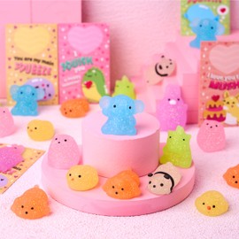 JOYIN 28 Packs Gift Cards with Gift Cute Kawaii Mochi Squishy Toy to Squeeze Stress Relief Fidget Toy for Kids, Classroom Exchange Prizes Party Favor