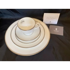 WATERFORD Fine China Kilbarry Platinum 5 Piece Place Setting NEW IN BOX