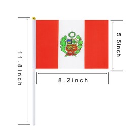 Banderas de Perú de mano con bandera de Perú, 50 unidades, con parte superior redonda, suministros de decoración para desfiles, Copa del Mundo, eventos deportivos, Festival Internacional (20,8 x 14 cm)