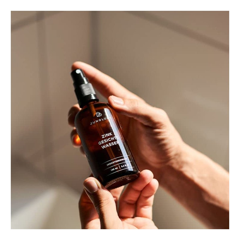 JUNGLÜCK Zinc facial toner, regulates sebum production and clears your