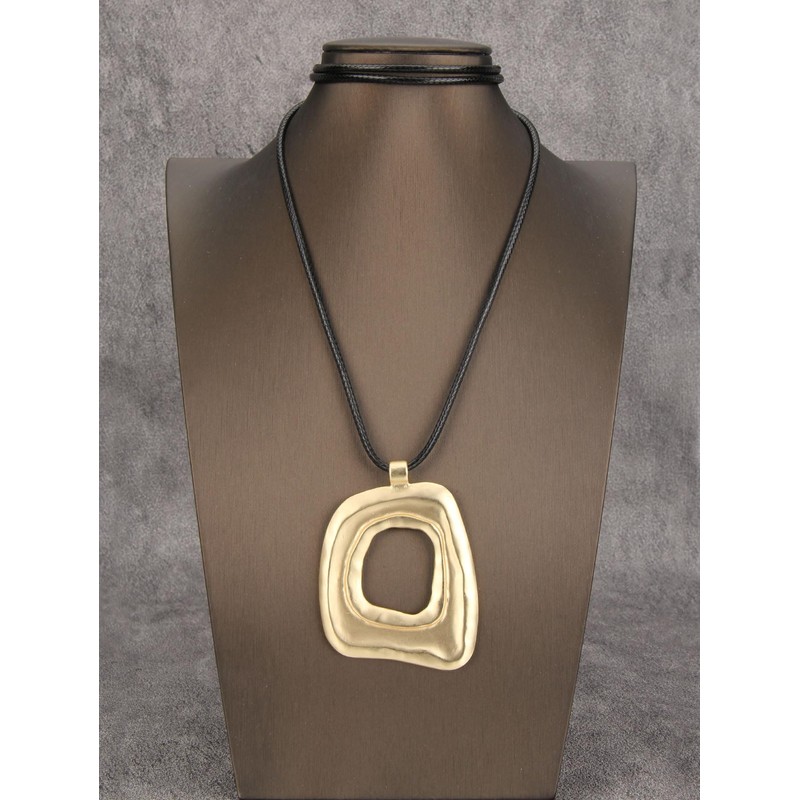Jeniiahua Vintage Pendant Necklace Women Black Gold Gothic Boho Necklace