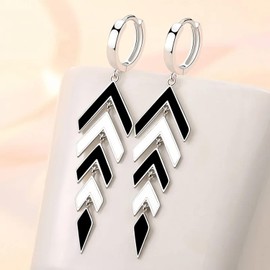 Stud earrings Drop Dangle earring Chic Black White Arrow Long Tassel Earrings For Women Silver Earring Lady Party Jewelry Gifts wedding Birthday gifts for women