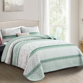 Quilt Set King Size, Green Striped Quilt King Boho Patchwork Leaves Printed Bedspread Coverlet Set with 2 Pillowcases, 3 Piece Soft Lightweight Microfiber Quilt Bedding Set for All Season (104"x90")