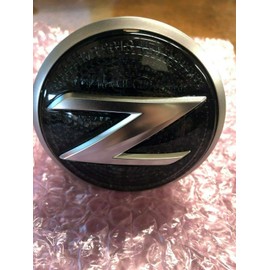 NEW OEM 2009-2014 NISSAN 370Z LEFT (DRIVERS) SIDE FENDER EMBLEM W LIGHT