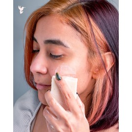 Extraherbos Jabón Artesanal de Arroz y Jazmín 100g - Ilumina y Suaviza la Piel Aclarante Natural y Exfoliante Suave Unifica el Tono de la Piel - Enriquecido con Aceite de Coco y Moringa