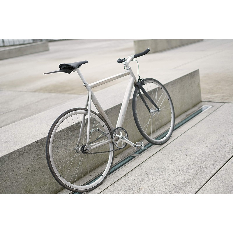 Klixie – Rear Mudguard, Attachable to Saddle of singles peed,