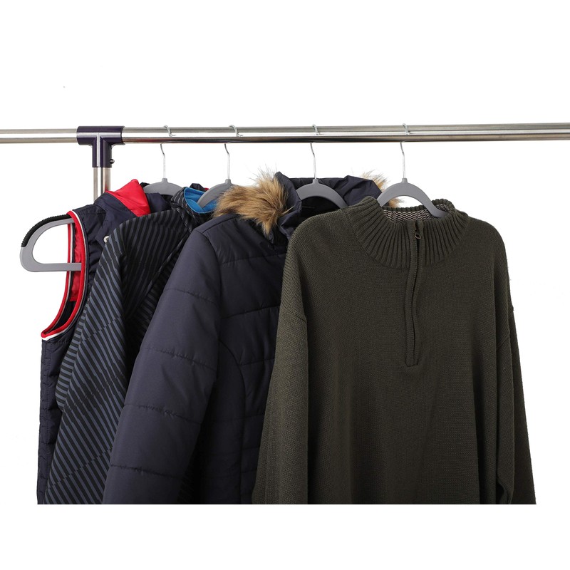Finnhomy Heavy Duty 50 Pack Plastic Hangers, Durable Clothes Hangers