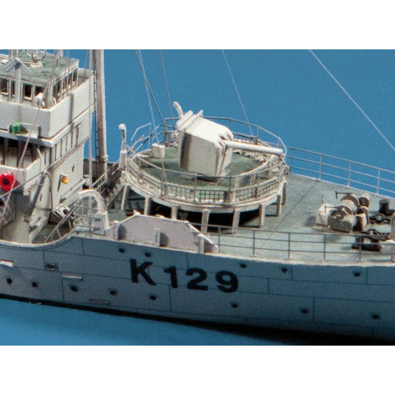 HMV 3264 Cardboard Model Corvette HMCS Agassiz Flower Class